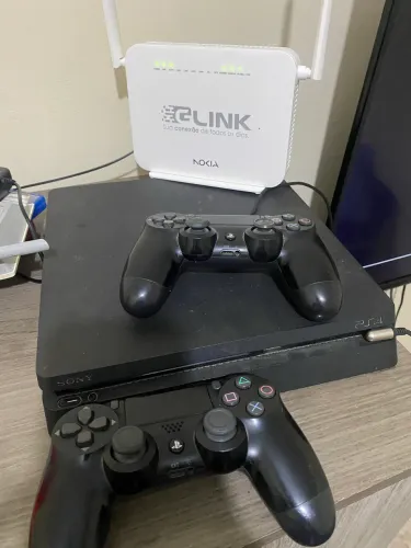 PlayStation 4 Slim 1TB
