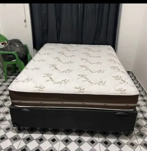 COLCHÃO CASAL + BASE BÁU EM OFERTA DE MÊS IMPERDIVEL PAGAMENTO NA ENTREGA
