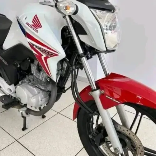 Vendo uma Honda CG Titan150