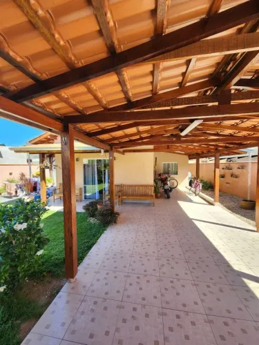 Casa com 6 quartos Balneário Piçarras
