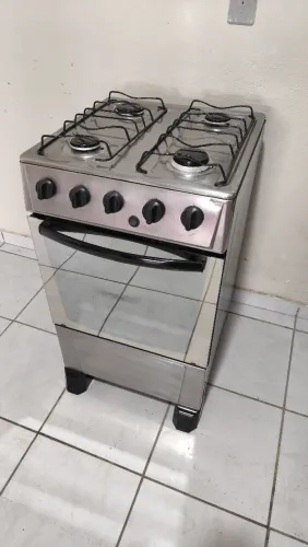 - Vendo Fogão ATLAS INOX 4 BC _ Em ótimas Condições de _USO