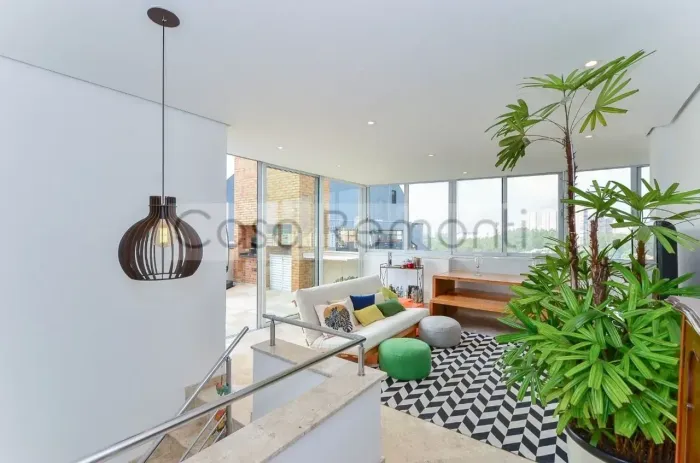 "Cobertura para venda em Vila Andrade com 3 quartos, sendo 3 suítes, 189m² "
