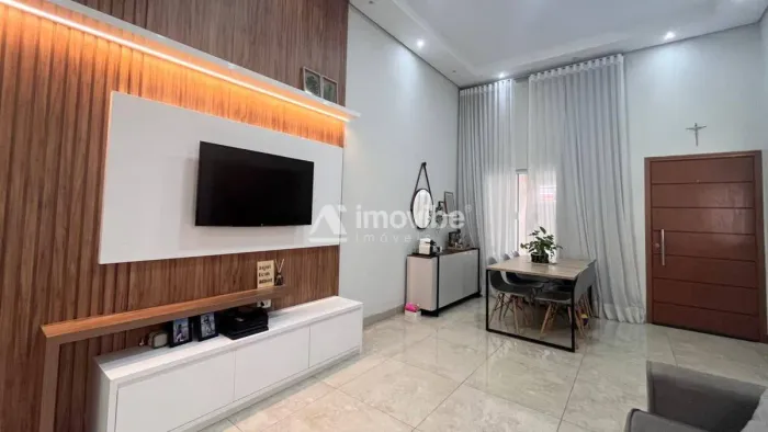 Casa com 3 quartos, 1 suíte, Vila Pântano II - Santa Bárbara D'Oeste
