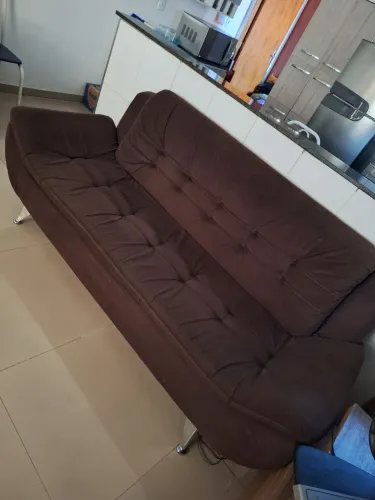 Sofá 3 lugares 2.00mt por 0.90mt(retirar na vila nhocune)