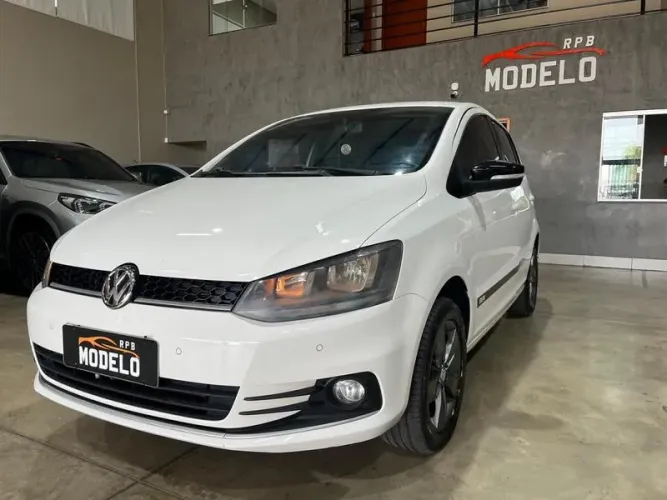 Volkswagen Fox RUN 1.6 Flex 8V 5P 2017