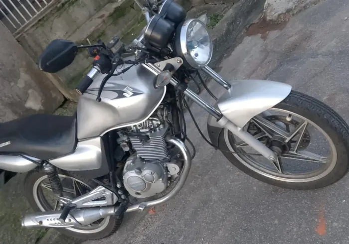 Suzuki, 2008, documentação tudo ok.