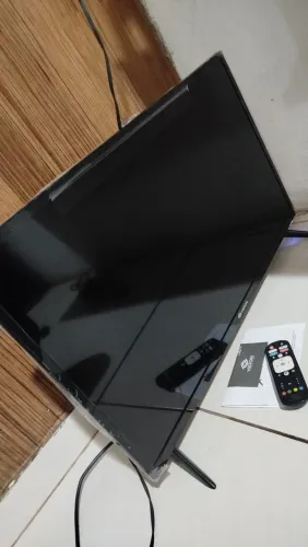 VENDO TV 32 SMART TOP NO PLÁSTICO AINDA,COM COMANDO DE VOZ,COM MANUAL TV PERFEITA!!!
