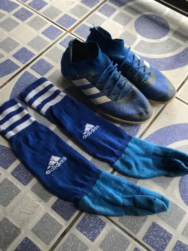 Adidas Nemeziz Tango 18.3 In + Meião adidas azul, ambos originais!