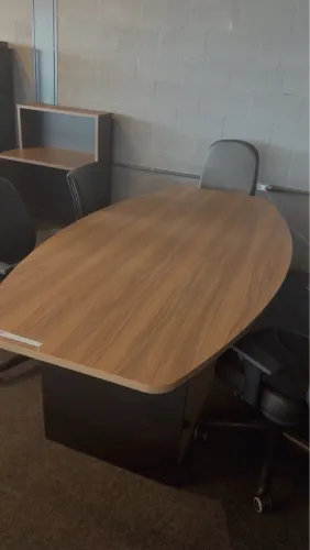 Mesa de reunião semi oval 2,00x1,00 Nova