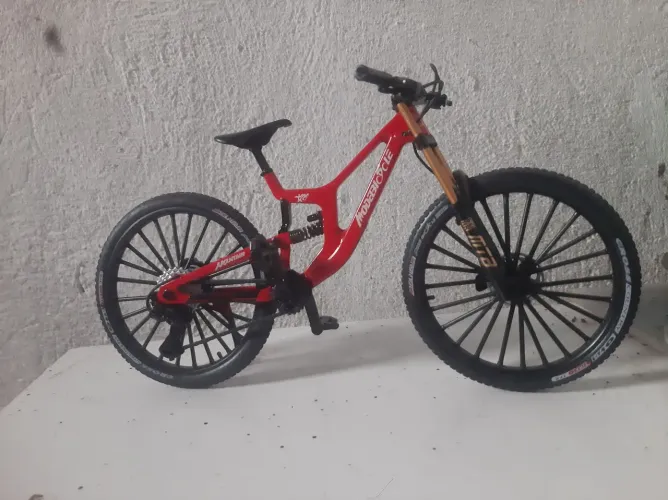 Vendo bike downhill santa cruz v10
