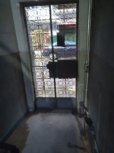Bairro da Graça Locação barracão simples 1 quarto, sala, cozinha/área serviços