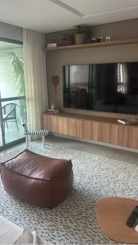 TV LG QLED 75 polegadas 1 ano de uso 