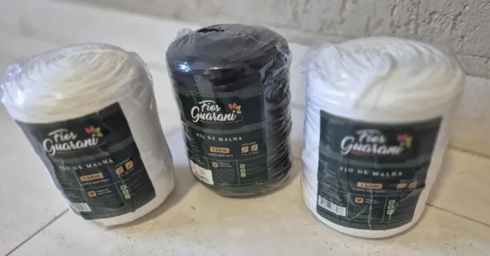 Kit Com 3 Fios De Malha Guarani Preto e branco
