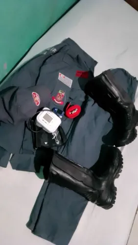 Uniforme bombeiro civil completo 