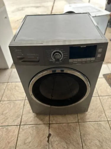 Lava e seca Midea 11 kilos! Perfeitas condições!