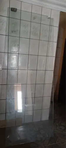 Vendo 2 portas de vidro, juntos ou separados 