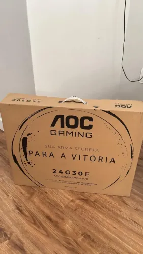 Monitor gamer AOC 180HZ IPS (LACRADO)