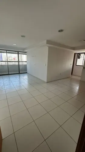 Apto 3 quartos, 2 vagas, 106,62m² - No Jardim Oceania, a 300m da praia