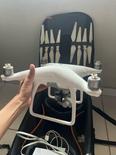 Vendo drone Phanton 4 
