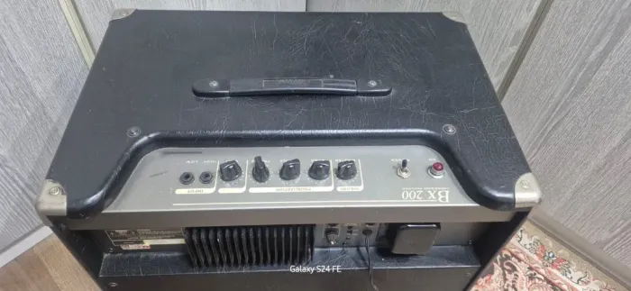 Amplificador staner para baixo 