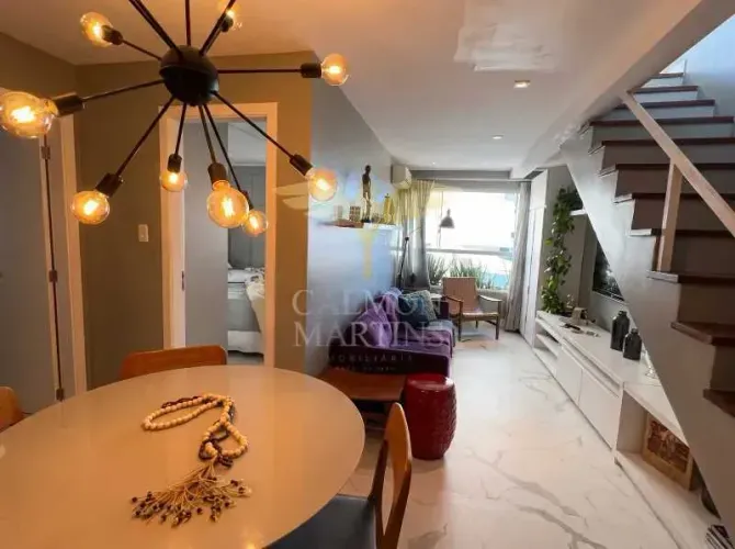 Excelente cobertura duplex com vista mar em Ondina