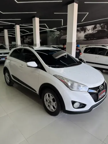 Hyundai HB20X Style 1.6 Flex 16V Aut. 2015