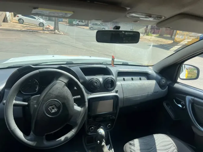 Renault Duster Dynamique 2.0 Hi-flex 16V Mec. 2013