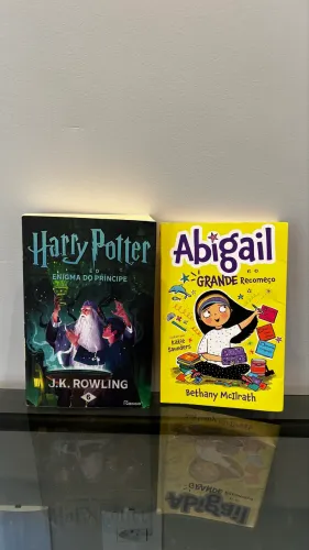 Kit 2 Livros Novos: Abigail e o Grande Recomeço + Harry Potter e o Enigma do Príncipe