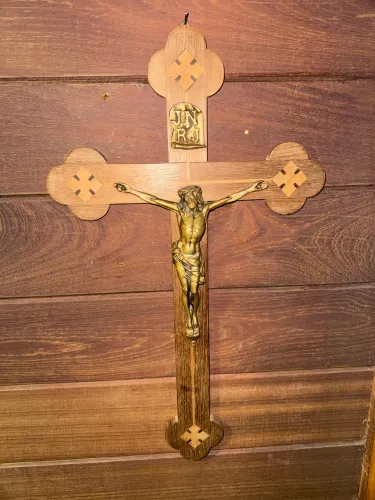 Cruz de Madeira para parede