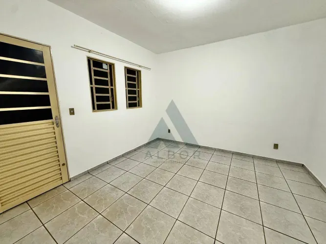 Casa para alugar no Jd. Santa Inês - Itapetininga/SP
