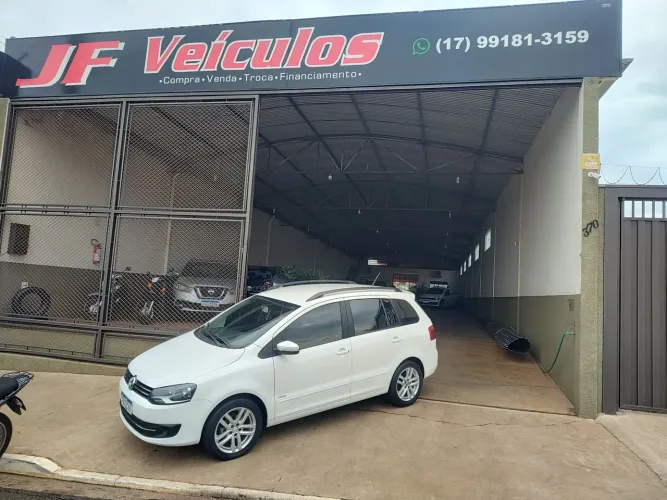 Volkswagen Spacefox 1.6/ 1.6 Trend Total Flex 8V 5P 2013