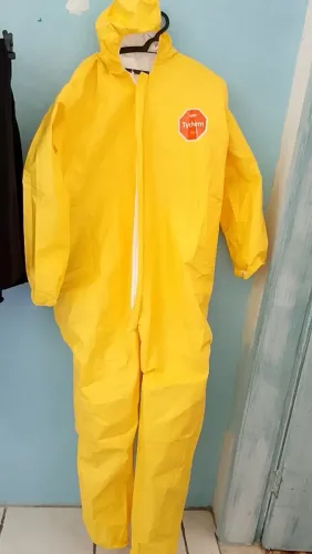 Macacão para chuva