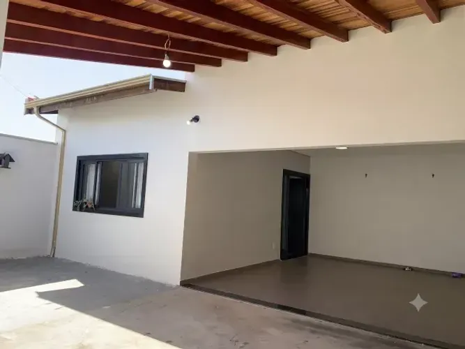 Oportunidade em Casa 144m², 3 quartos 2 banheiros 