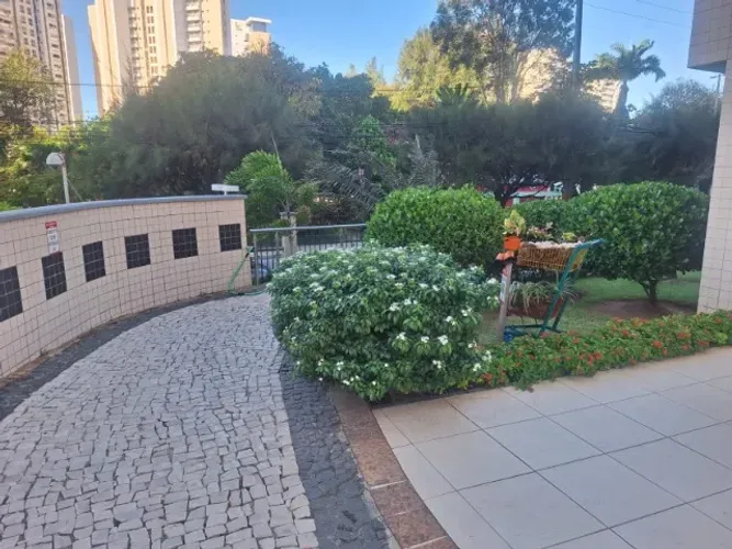 Apartamento parque Del Sol 2 quartos, 3 banheiros, uma suite e banheiro  reversível. 