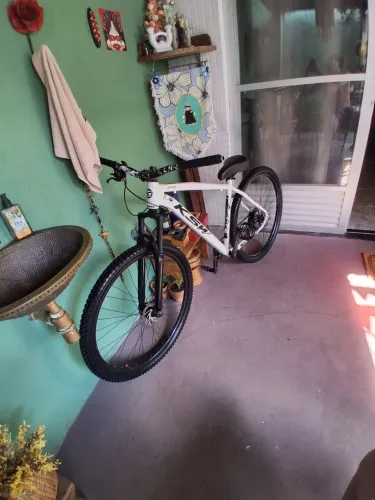 BICICLETA KSW BRANCA TAM 19