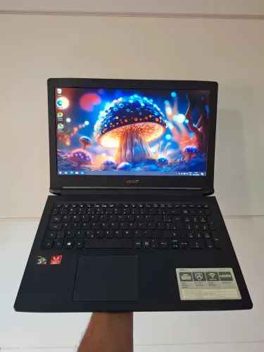 Notebook Acer com ótima configuração 12gb de memória