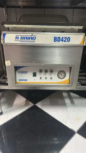 Vendo Seladora R-baião BD420