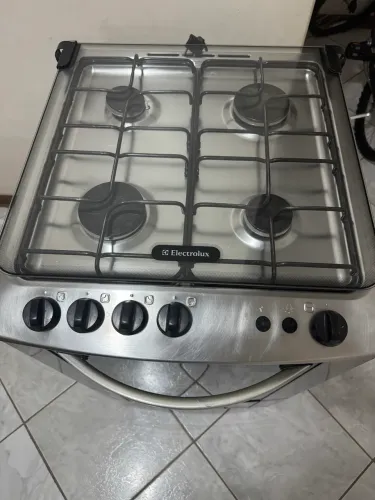 Fogão inox 4 bocas em perfeito funcionamento!