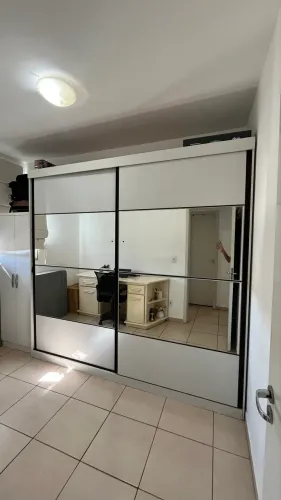 Guarda roupa casal