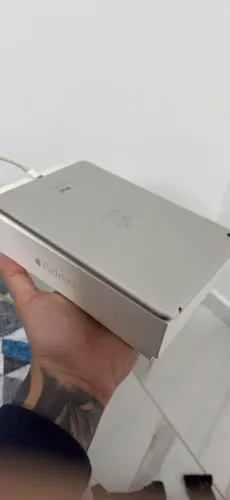 Ipad mini 4