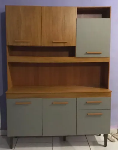 Vende-se Armário de cozinha