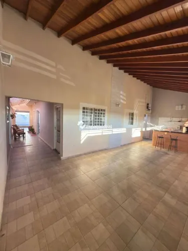 Casa com 2 dormitórios à venda, 155 m² por R$ 350.000 - Vila Professor Simões - Agudos/SP