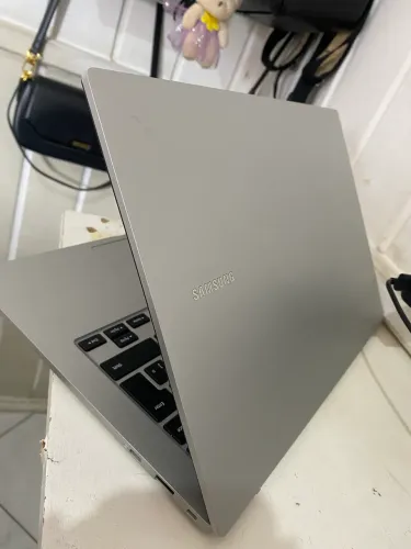 Samsung Galaxy Book Go
