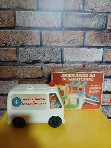 Brinquedo estrela dr sara tudo anos 90 na caixa 