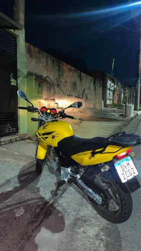 CBX TWISTER 250 Amarela 