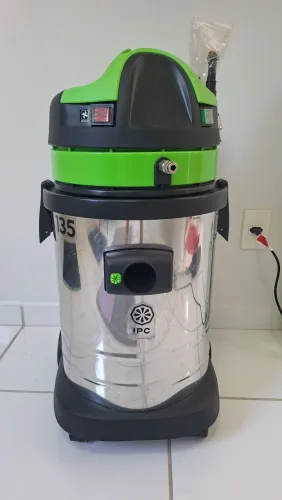 Vendo extratora IPC EA135 com todos os acessórios utilizada 2x