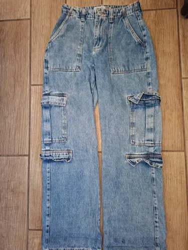 Calça jeans wide leg cargo