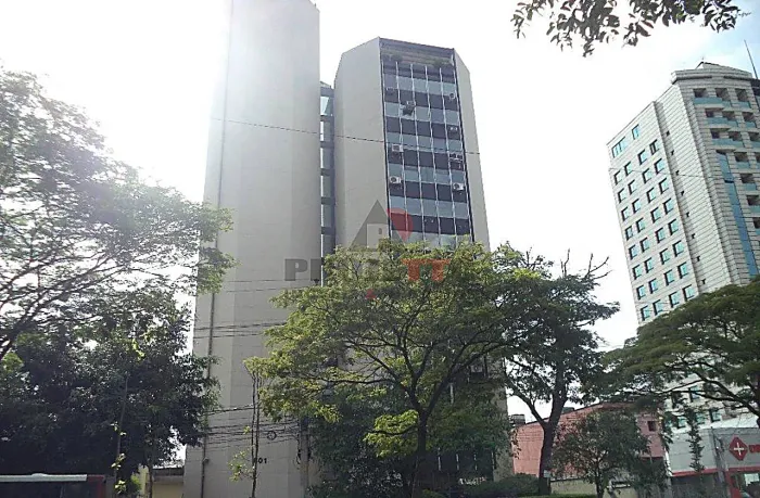 Excelente Sala Comercial Para Venda ou Locação no Itaim Bibi, São Paulo - SP