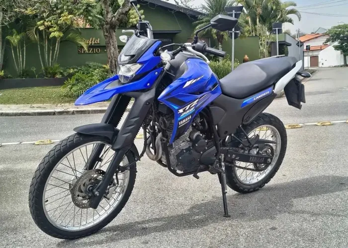 Vendo Moto Yamaha XTZ 2024
