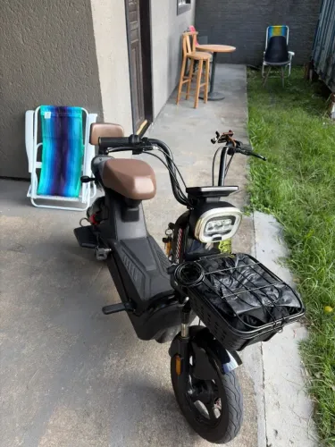 scooter elétrica 2 lugares 